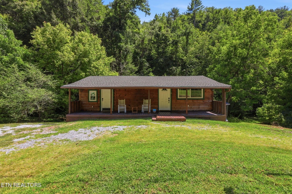 Photo of 446 Lovers Lane, Townsend, TN 37882 (MLS # 1353384)