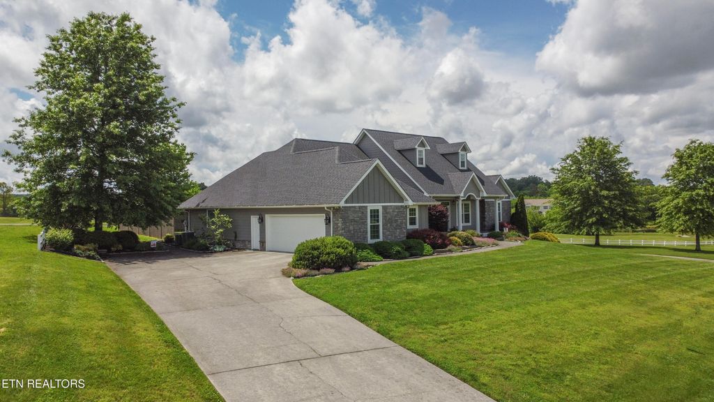 Photo of 8500 N Ruggles Ferry Pike, Strawberry Plains, TN 37871 (MLS # 1294729)