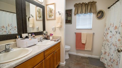Tiny photo for 512 Oxford Rd, Jefferson City, TN 37760 (MLS # 1347738)