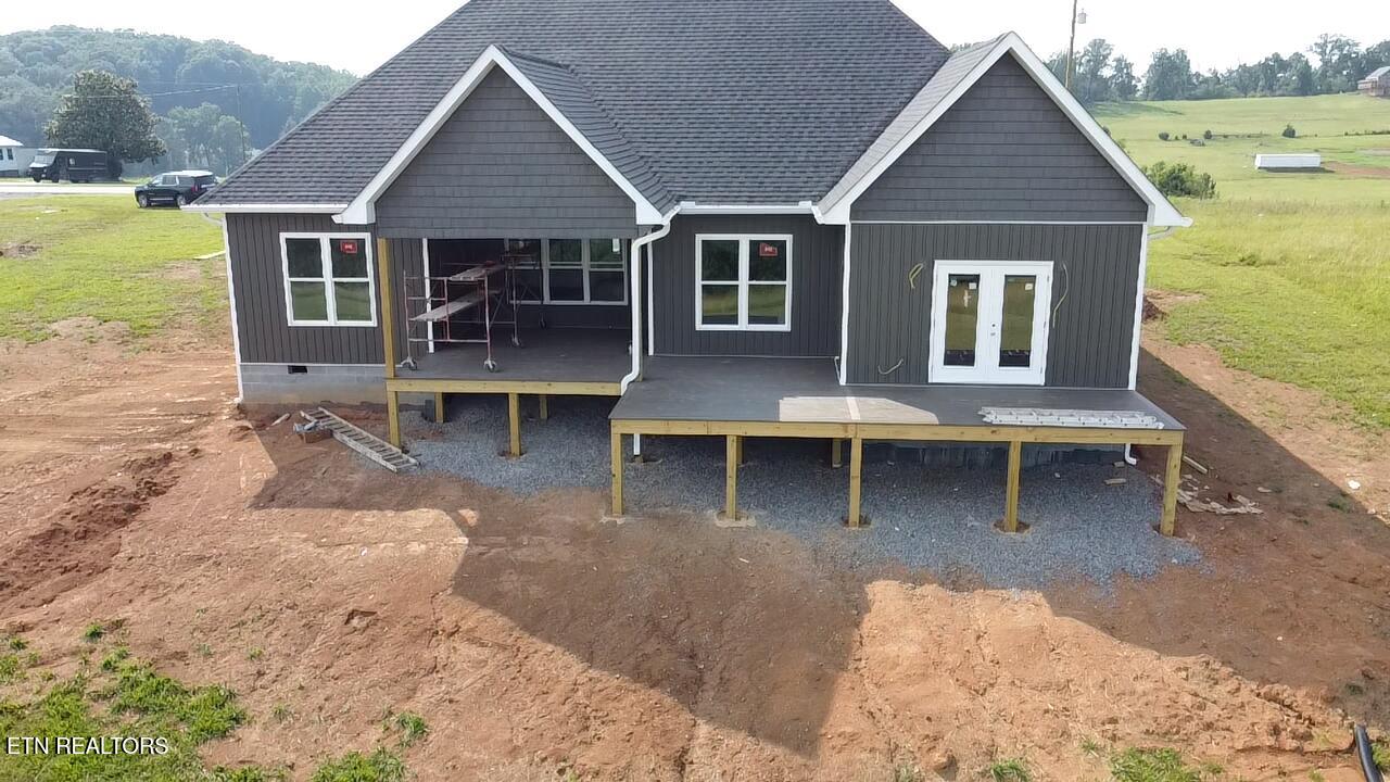 361 Meadow Rd