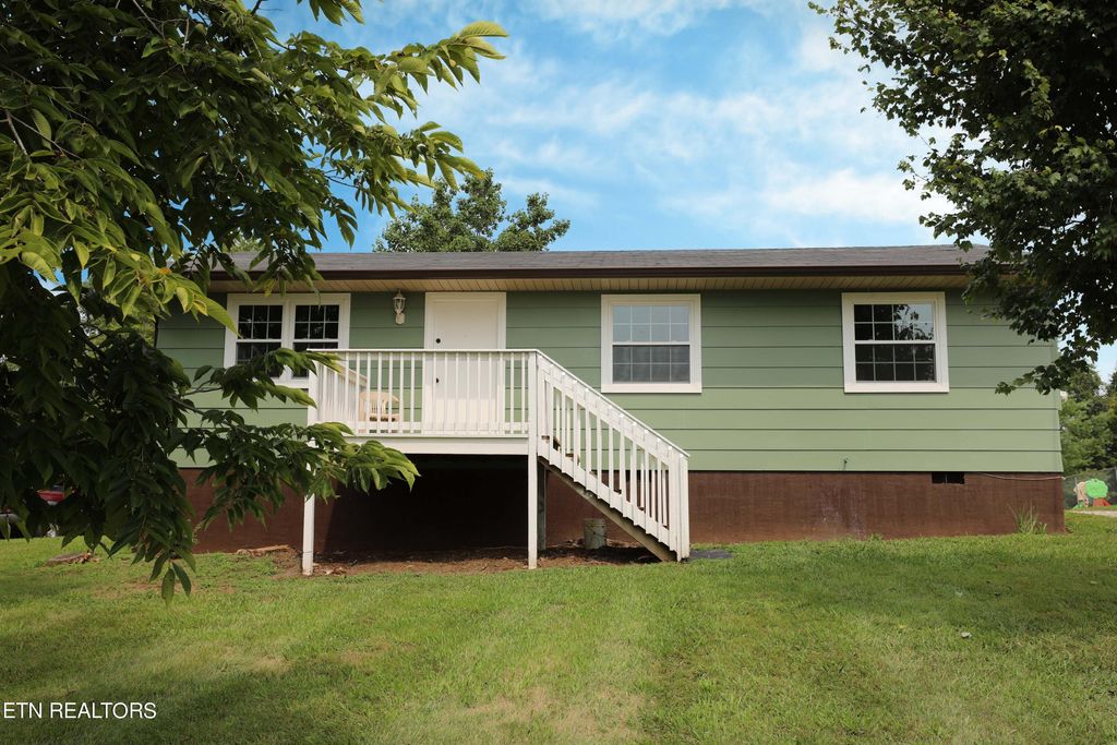 Photo of 7816 Majors Rd, Corryton, TN 37721 (MLS # 1271153)