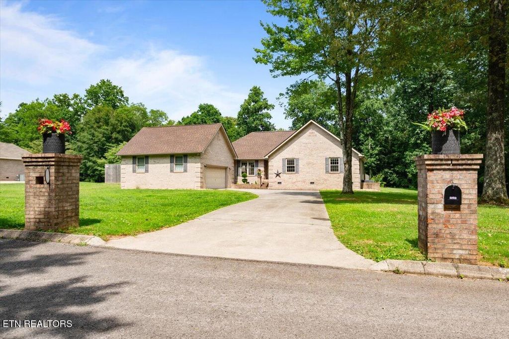 Photo of 252 Quail Hollow Lane, Clinton, TN 37716 (MLS # 1306417)