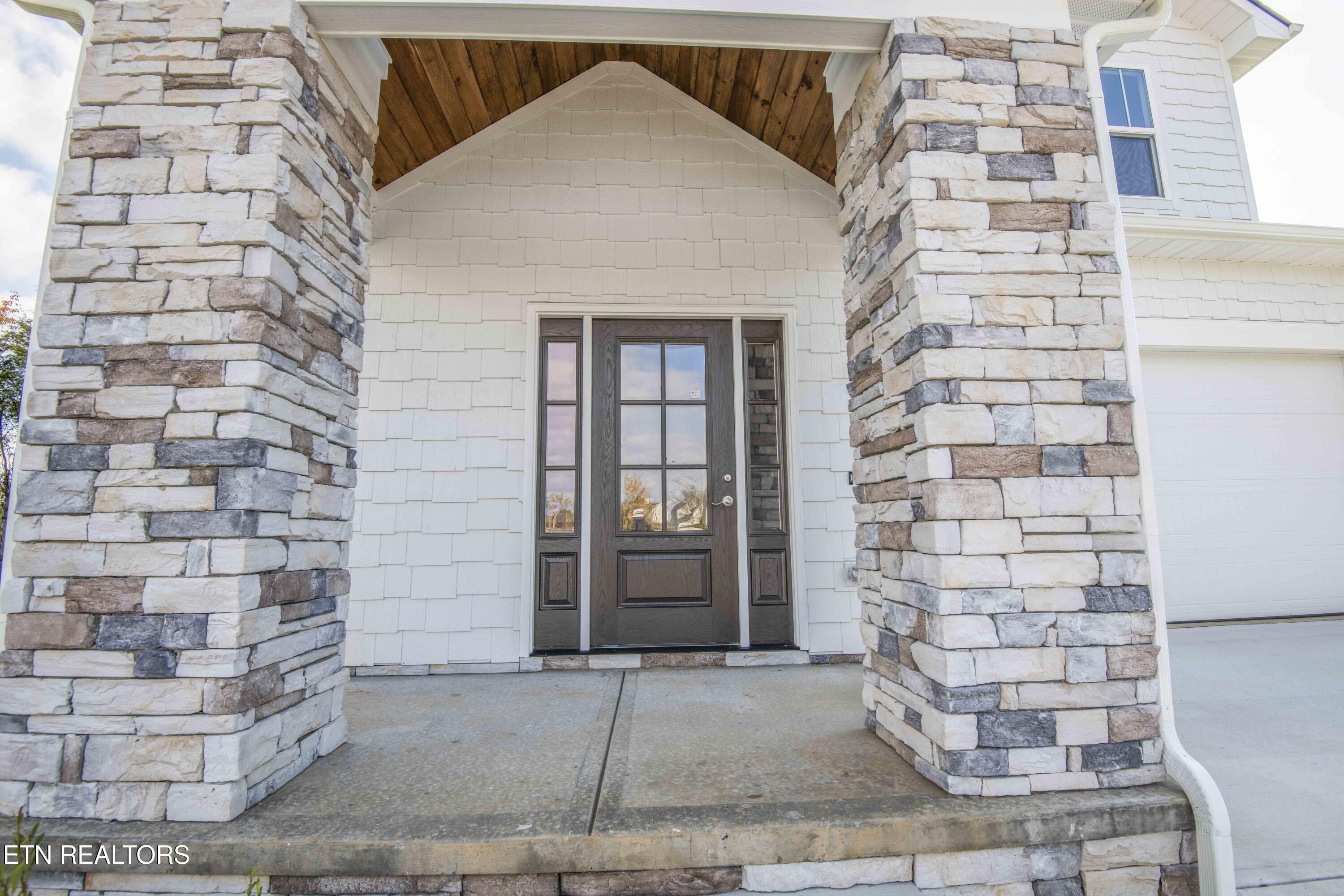 6704 Orange Petal Lane