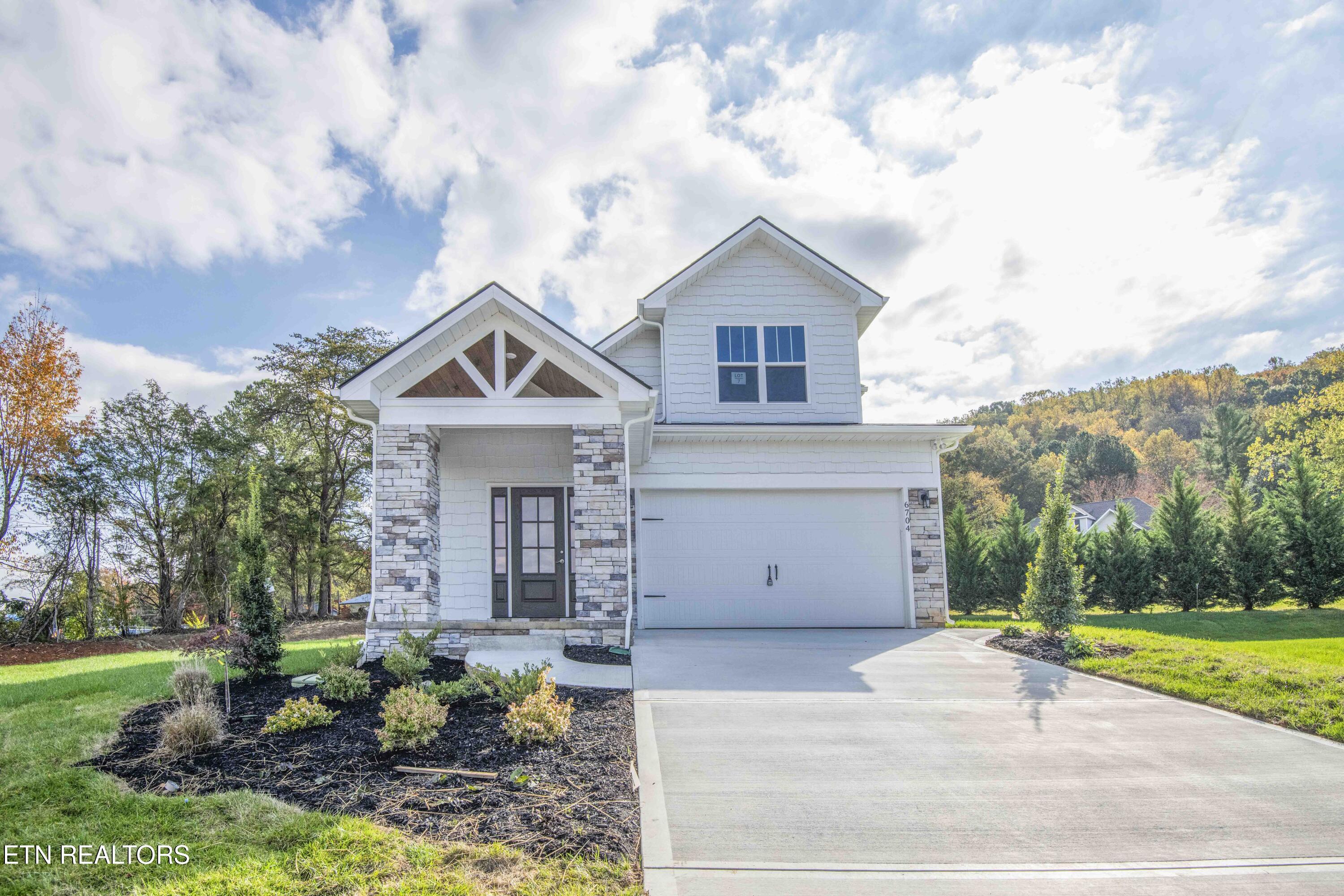 6704 Orange Petal Lane