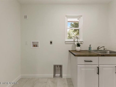 Tiny photo for 2316 Cove Field Rd, Knoxville, TN 37919 (MLS # 1347550)