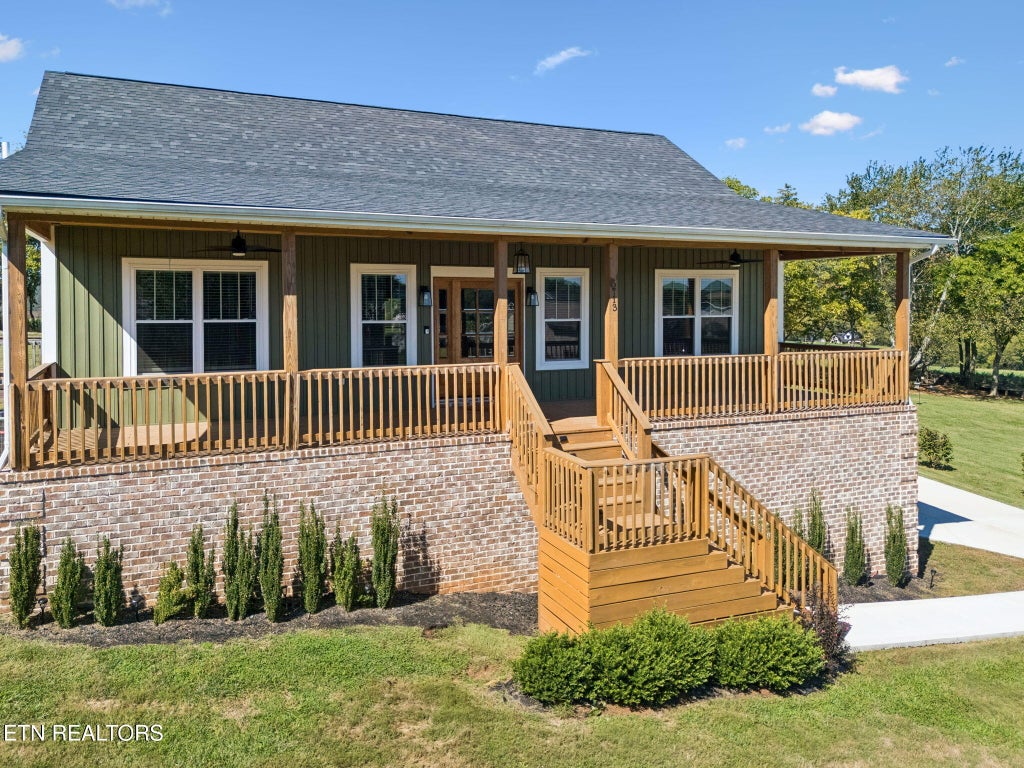 Photo of 5713 Quail Run Drive, Maryville, TN 37804 (MLS # 1358287)