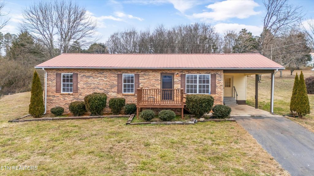 Photo of 435 Oak Grove Rd, Madisonville, TN 37354 (MLS # 1288513)