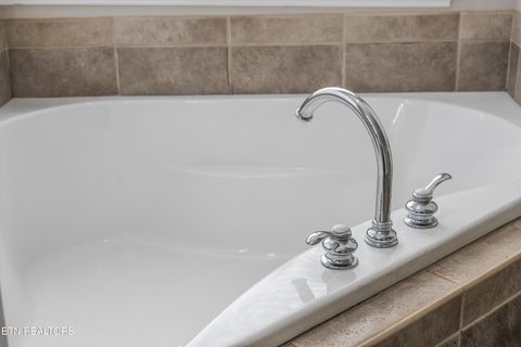 Tiny photo for 865 Stonegate Way, Townsend, TN 37882 (MLS # 1336707)