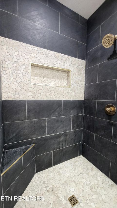 Tiny photo for 236 Meadowood Road Rd, Newport, TN 37821 (MLS # 1320973)