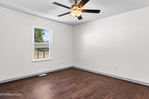 Tiny photo for 215 Carr Rd, Seymour, TN 37865 (MLS # 1360075)