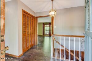 109 Balsam Rd