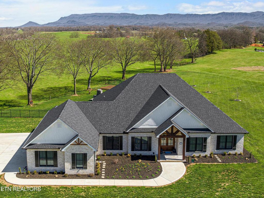 Photo of 311 Highland Springs Rd, Walland, TN 37886 (MLS # 1255628)