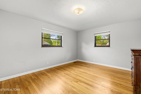 Tiny photo for 6835 Dorchester Drive, Knoxville, TN 37909 (MLS # 1337102)