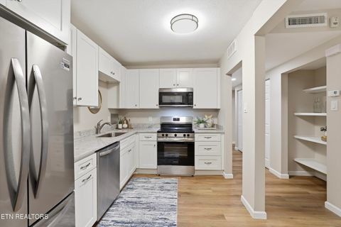 Tiny photo for 1400 Kenesaw Ave #11N, Knoxville, TN 37919 (MLS # 1343529)