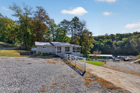 Tiny photo for 758 Indian River Boat Dock Rd, Jacksboro, TN 37757 (MLS # 1359825)