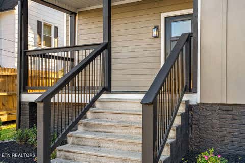 Tiny photo for 302 N B St, Lenoir City, TN 37771 (MLS # 1347078)