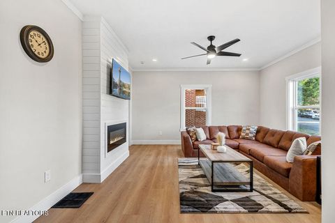 Tiny photo for 302 N B St, Lenoir City, TN 37771 (MLS # 1347078)
