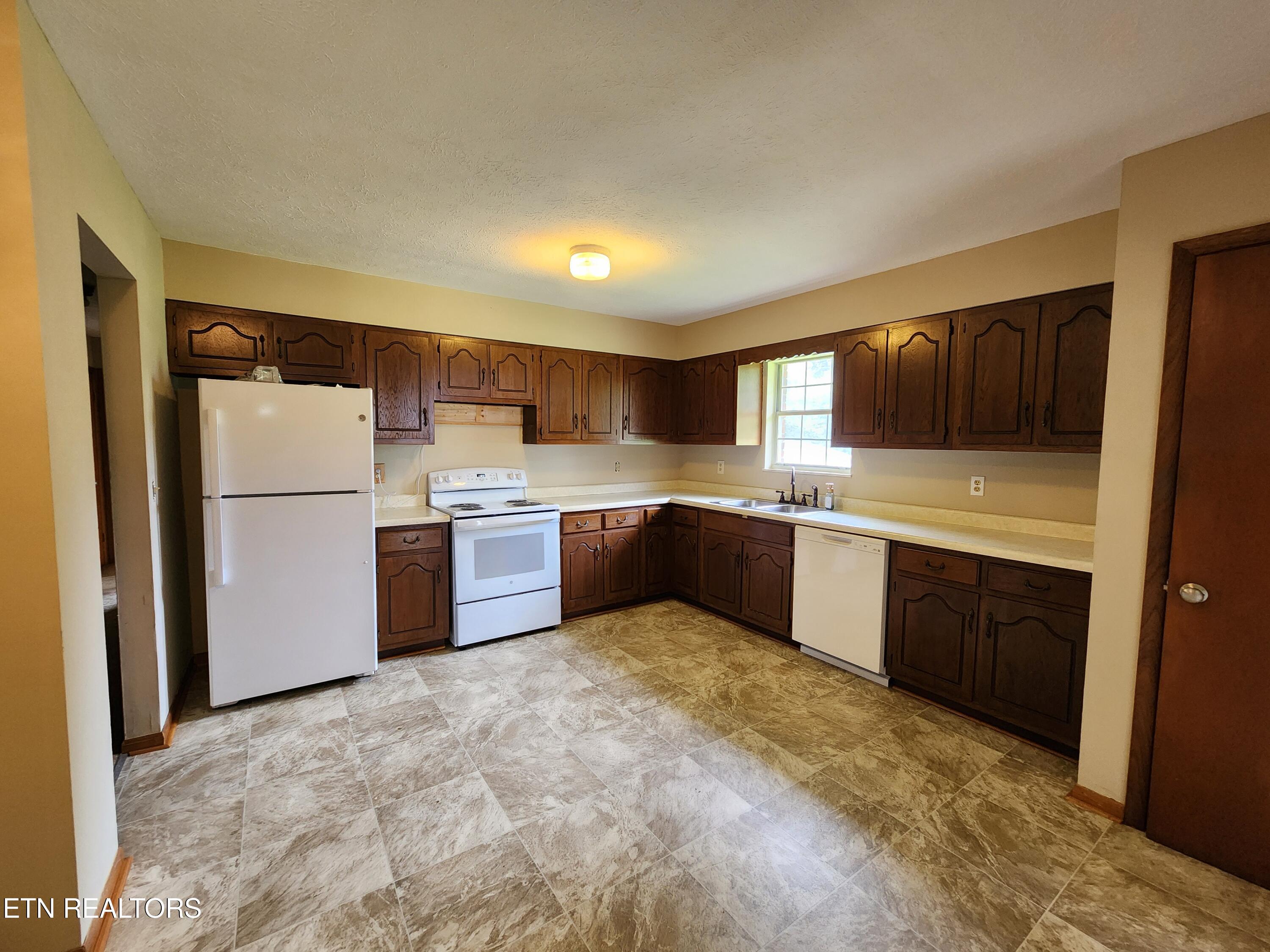 229 Kimberly Rd