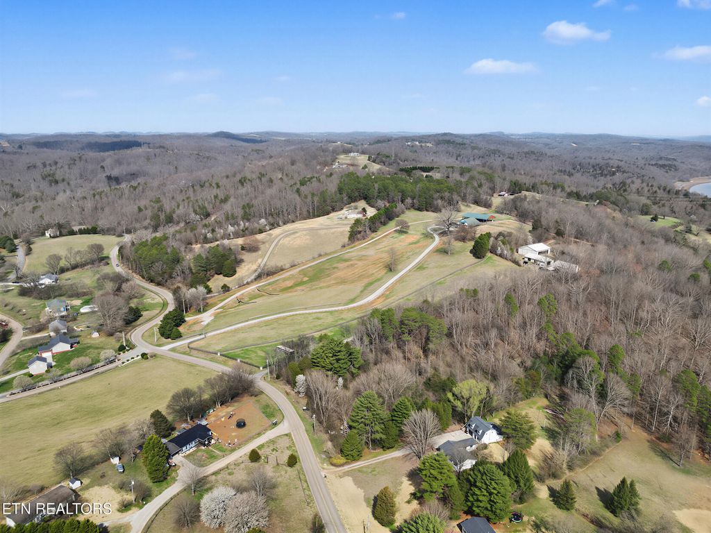 Photo of 697 Dennis Drive, Kingston, TN 37763 (MLS # 1332137)