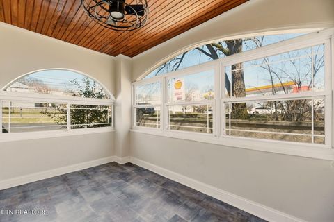 Tiny photo for 3820 Sutherland Ave, Knoxville, TN 37919 (MLS # 1339722)