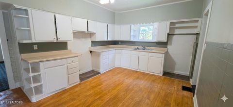 Tiny photo for 1126 Vermont Ave, Knoxville, TN 37921 (MLS # 1339588)