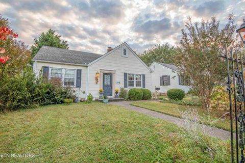 Tiny photo for 3208 Bellevue St, Knoxville, TN 37917 (MLS # 1319504)