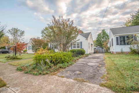 Tiny photo for 3208 Bellevue St, Knoxville, TN 37917 (MLS # 1319504)