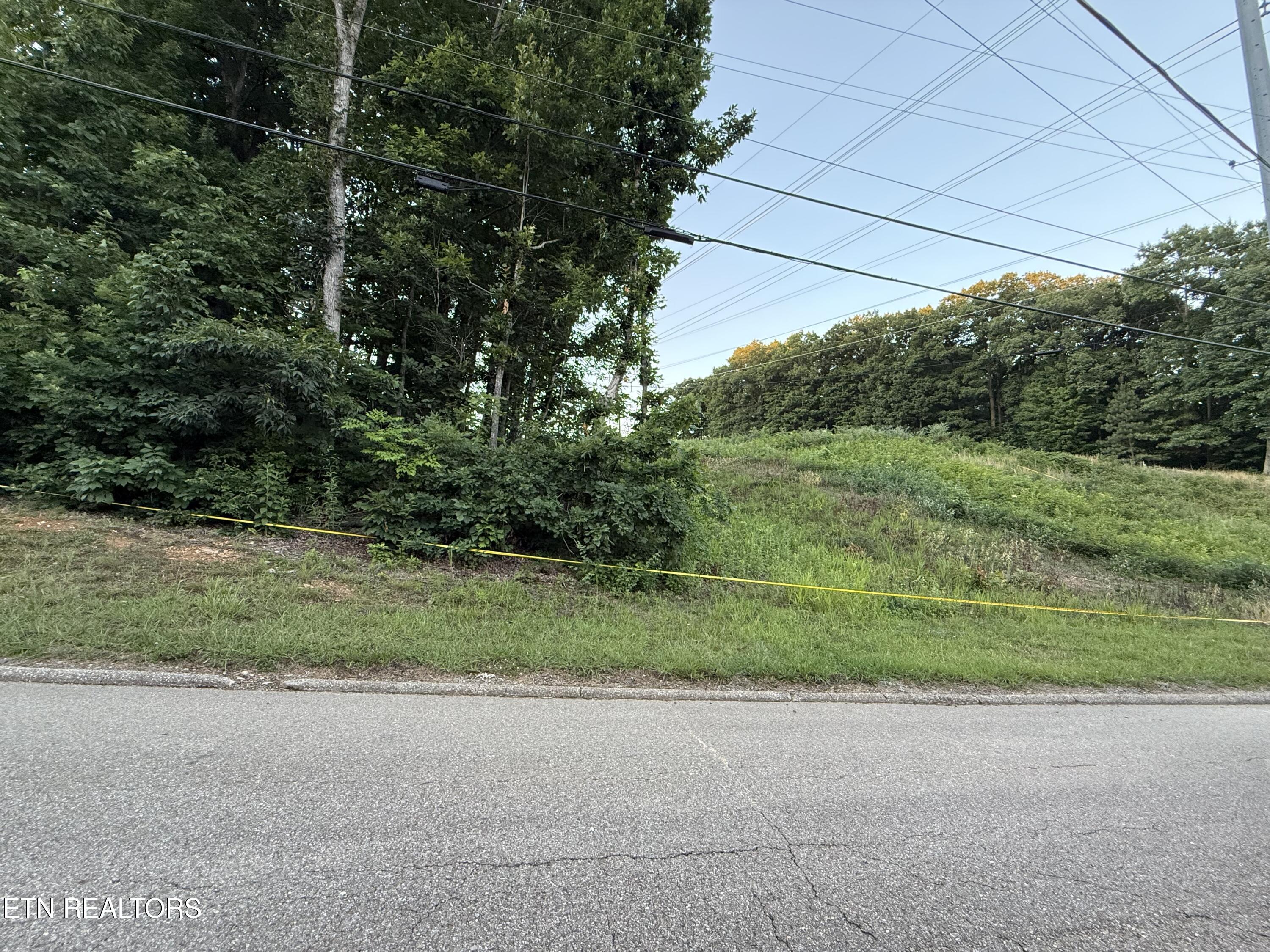 Photo 1 of 10 — 0 Silverhill Drive, Knoxville, TN 37921