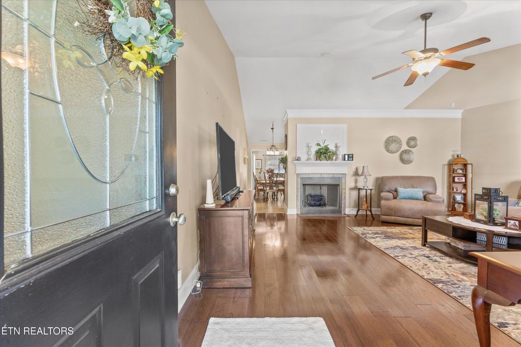 Photo of 1026 Saint Johns Drive, Maryville, TN 37801 (MLS # 1328185)