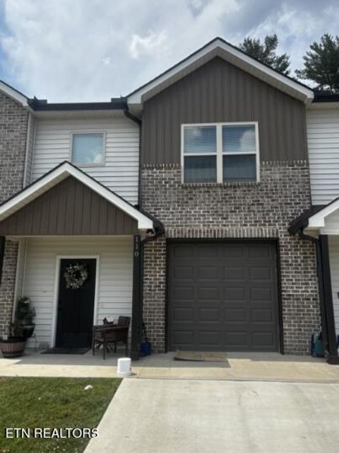 Photo of 110 Stone Court Way, Lenoir City, TN 37771 (MLS # 1342937)