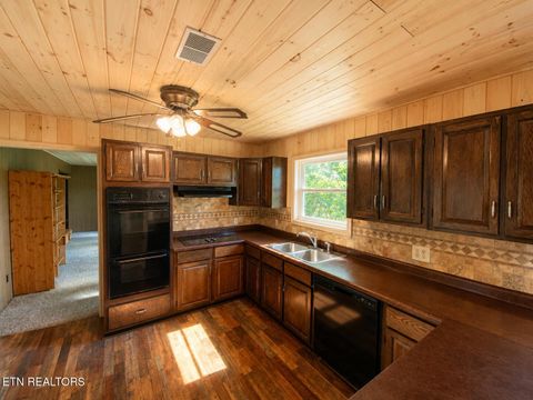 Tiny photo for 505 Crest Rd, Gatlinburg, TN 37738 (MLS # 1341366)