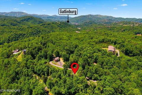 Tiny photo for 505 Crest Rd, Gatlinburg, TN 37738 (MLS # 1341366)