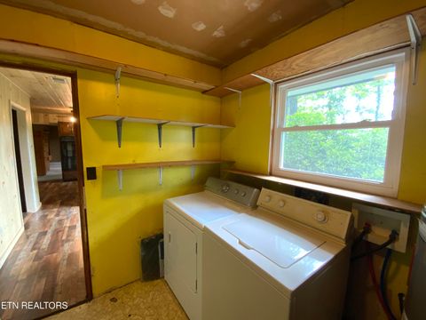 Tiny photo for 505 Crest Rd, Gatlinburg, TN 37738 (MLS # 1341366)