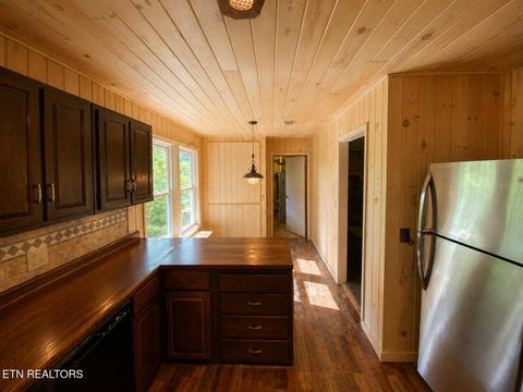 Tiny photo for 505 Crest Rd, Gatlinburg, TN 37738 (MLS # 1341366)