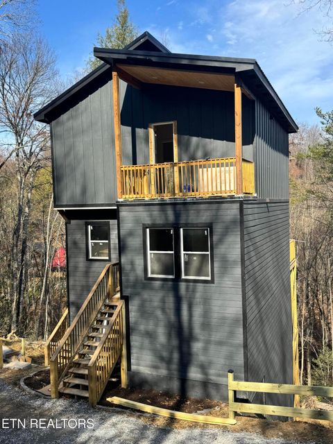 Tiny photo for 924 N Highland Drive, Gatlinburg, TN 37738 (MLS # 1323101)