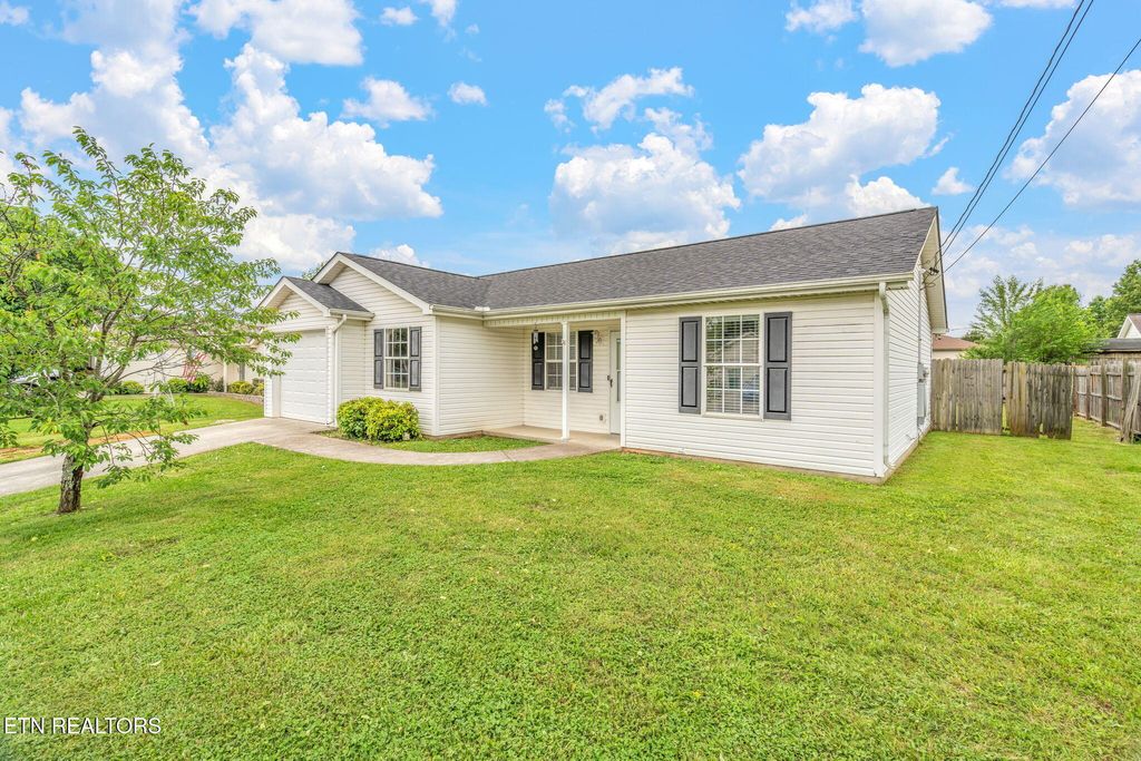 Photo of 7536 Gary White Rd, Corryton, TN 37721 (MLS # 1301534)