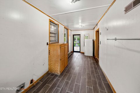 Tiny photo for 610 S Charles G Seivers Blvd, Clinton, TN 37716 (MLS # 1339491)