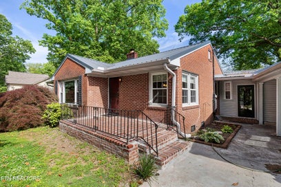 610 S Charles G Seivers Blvd Clinton TN 37716