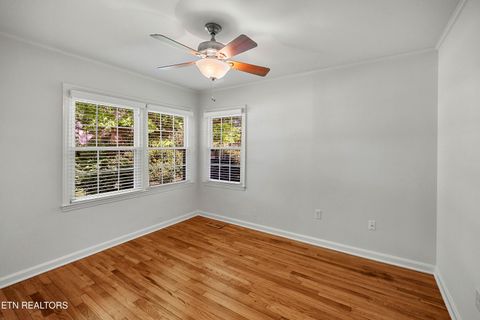 Tiny photo for 610 S Charles G Seivers Blvd, Clinton, TN 37716 (MLS # 1339491)
