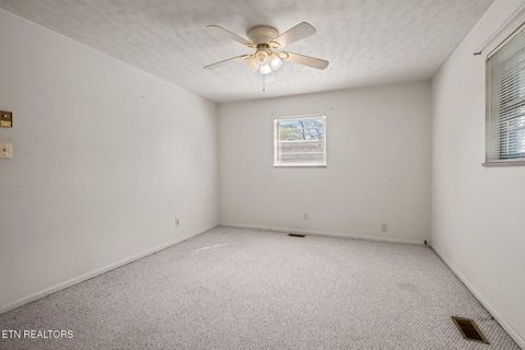 Tiny photo for 3413 N Fountaincrest Drive, Knoxville, TN 37918 (MLS # 1317974)