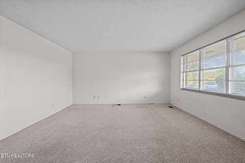 Tiny photo for 3413 N Fountaincrest Drive, Knoxville, TN 37918 (MLS # 1317974)