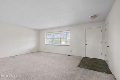 Tiny photo for 3413 N Fountaincrest Drive, Knoxville, TN 37918 (MLS # 1317974)