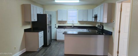 Photo of 178 Fairview Rd, Crossville, TN 38571 (MLS # 1320923)