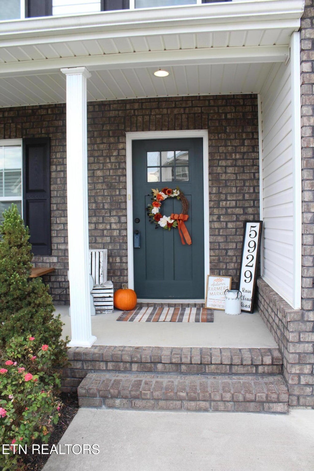 Photo of 5929 Rain Cloud Rd, Knoxville, TN 37918 (MLS # 1354624)