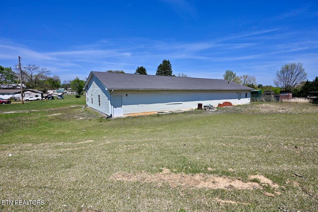 Photo of 2139 Big Springs Rd, Maryville, TN 37801 (MLS # 1337062)