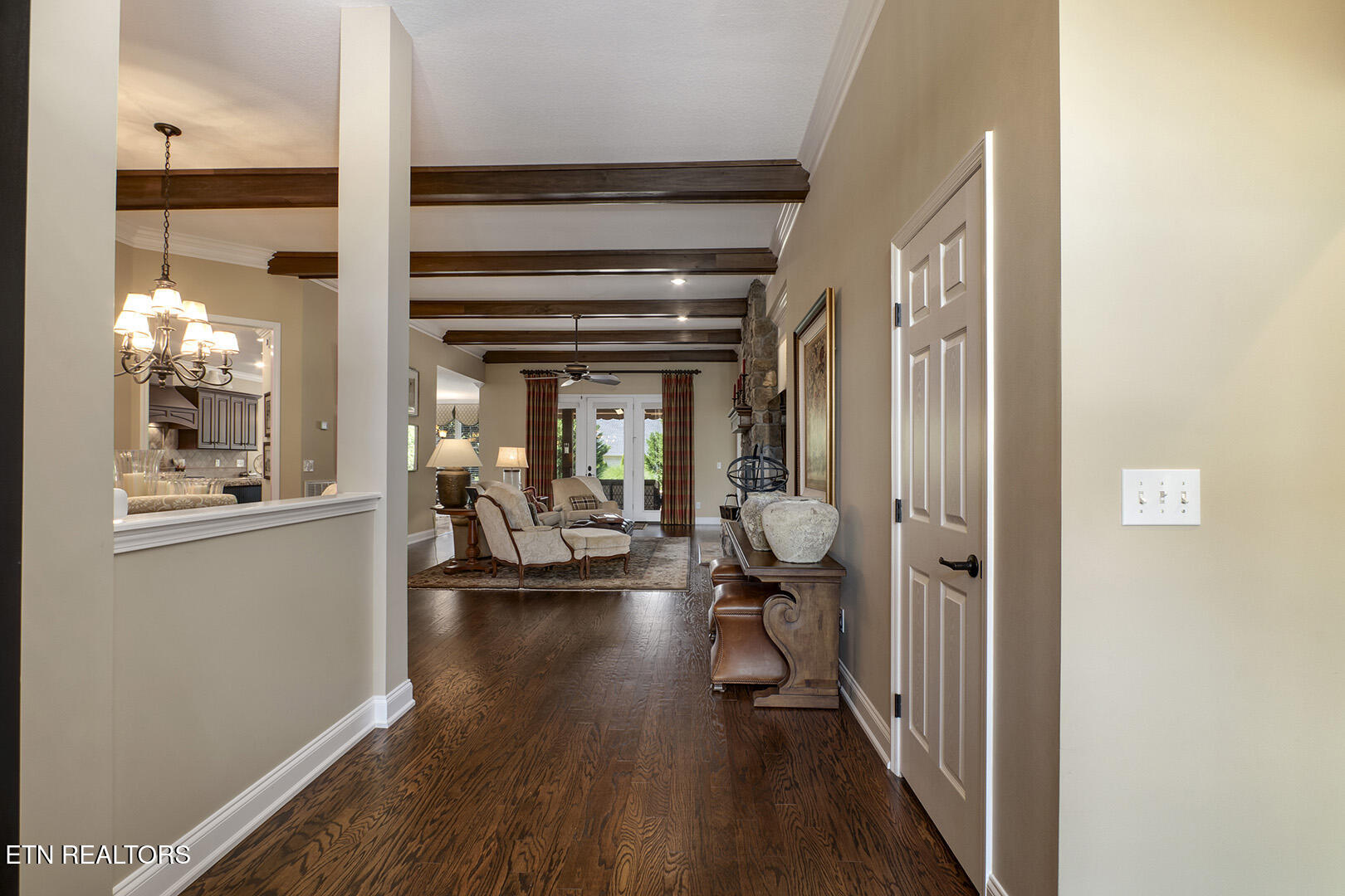 227 Kingbird Drive