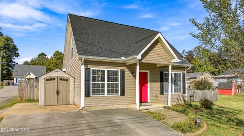 Tiny photo for 4053 Acorn Drive, Knoxville, TN 37918 (MLS # 1358119)