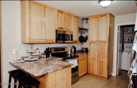 Tiny photo for 935 Pine Tree Rd, Jamestown, TN 38556 (MLS # 1355457)