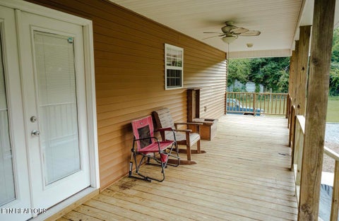 Tiny photo for 935 Pine Tree Rd, Jamestown, TN 38556 (MLS # 1355457)
