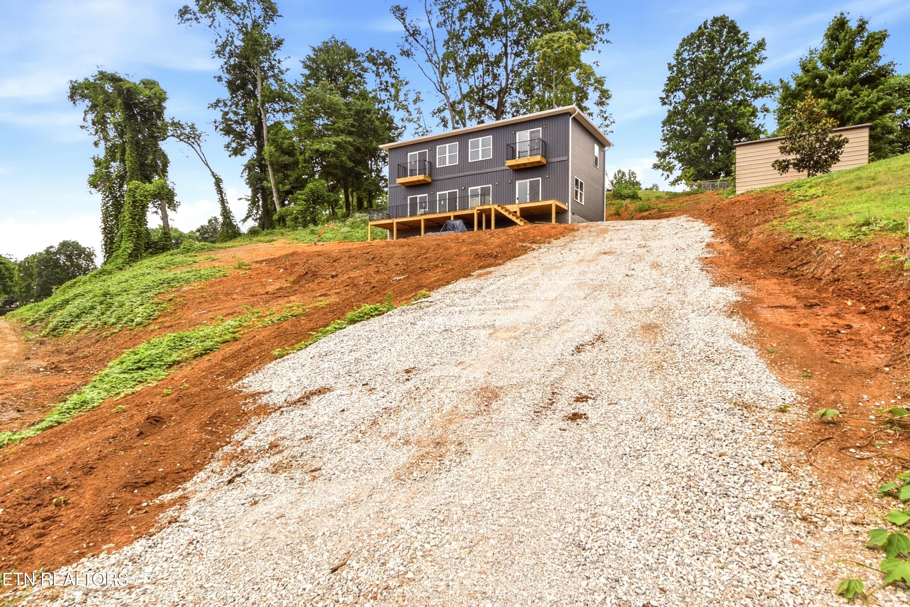 109 Breezeway Lane